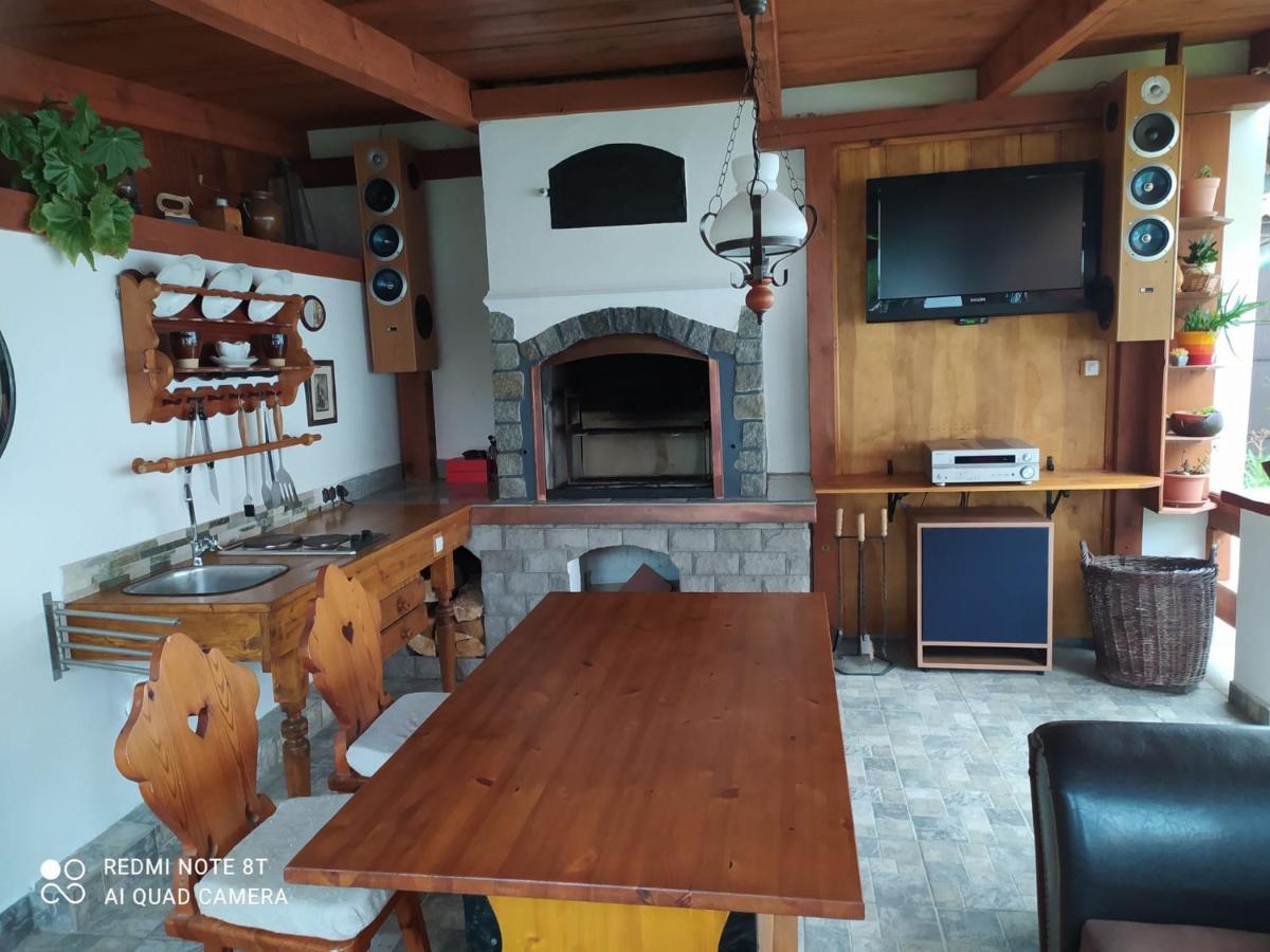 Apartmán na statku Apartman Klec Kültér fotó